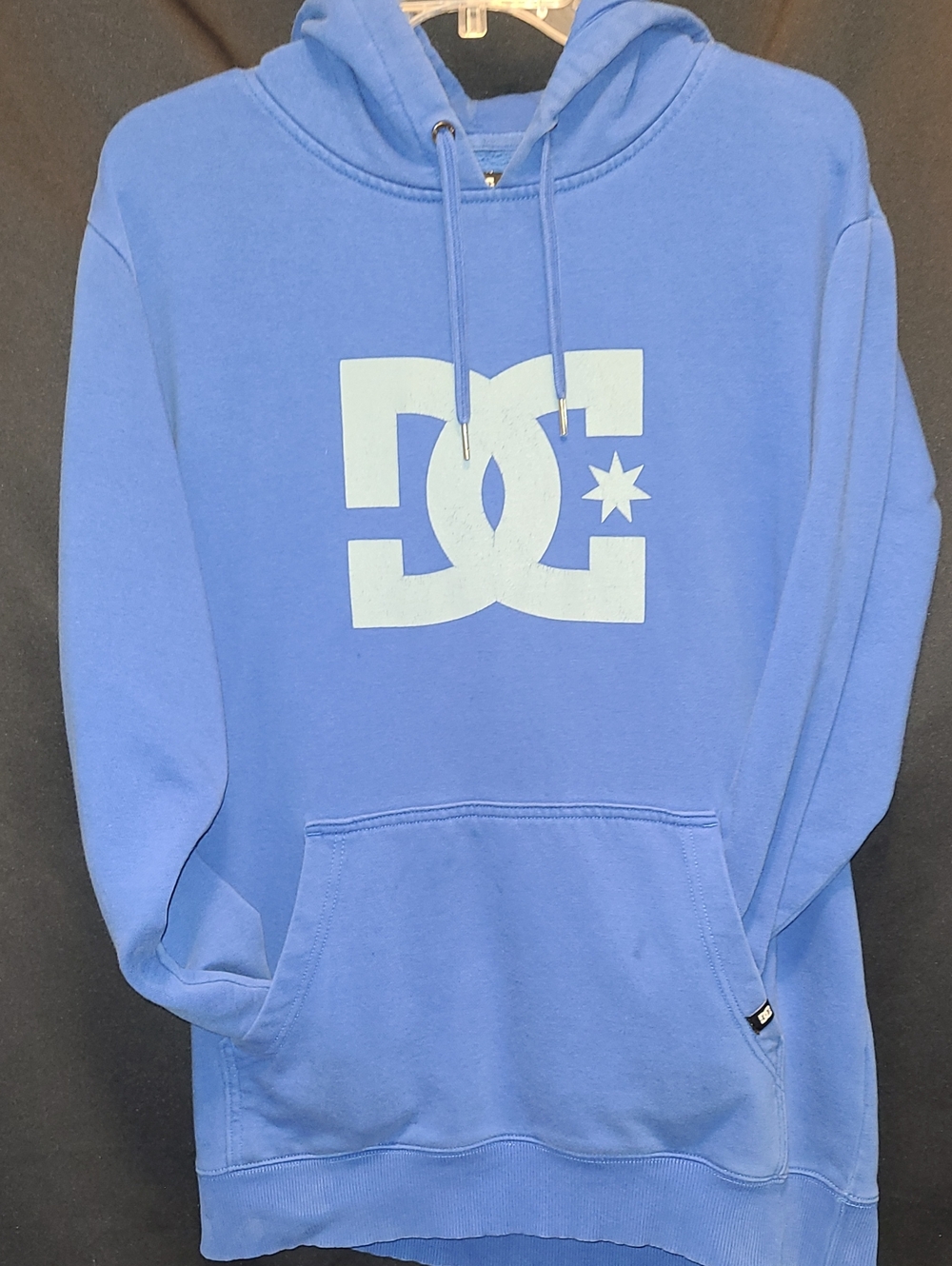 DC SHOES BLUE HOODIE SIZE Large